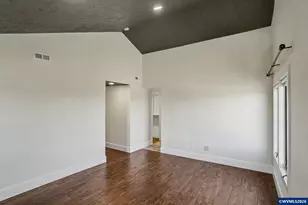 16058 Stormy Dr, Silverton, OR 97381 - Photo 20
