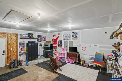 16058 Stormy Dr, Silverton, OR 97381 - Photo 30