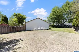 920 SW Myrtle Ct, McMinnville, OR 97128 - Photo 34