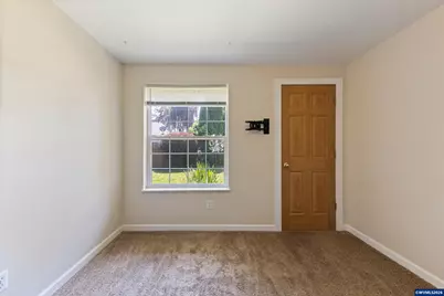 920 SW Myrtle Ct, McMinnville, OR 97128 - Photo 26