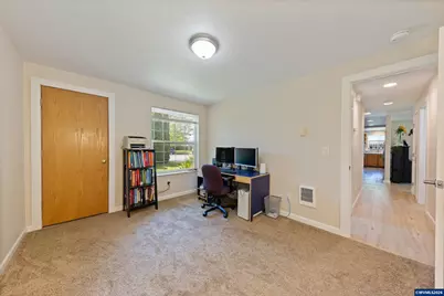 920 SW Myrtle Ct, McMinnville, OR 97128 - Photo 30
