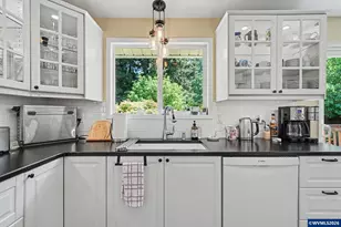 1310 Neahkahnie St SE, Salem, OR 97306 - Photo 14