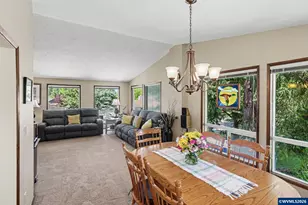 1310 Neahkahnie St SE, Salem, OR 97306 - Photo 12