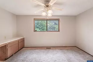 170 Friendship Ave SE, Salem, OR 97302 - Photo 22