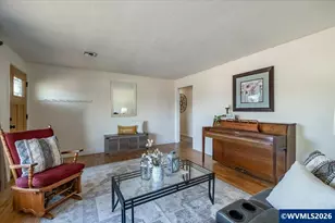 24 W Cedar Dr, Lebanon, OR 97355 - Photo 8
