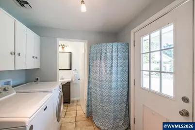 24 Cedar Dr, Lebanon, OR 97355 - Photo 36
