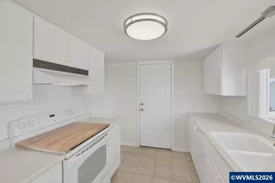 1010 SE Geary St #25, Albany, OR 97322 - Photo 12