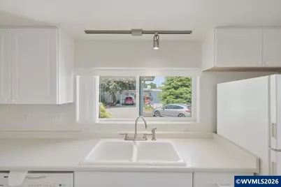 1010 SE Geary St #25, Albany, OR 97322 - Photo 10