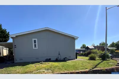 2155 SE Robins Ln #40, Salem, OR 97302 - Photo 4