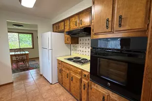 1619 Nut Tree Dr NW, Salem, OR 97304 - Photo 8
