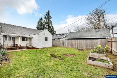 648 Juniper St, Junction City, OR 97448 - Photo 46