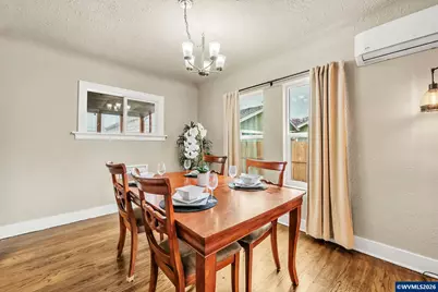 648 Juniper St, Junction City, OR 97448 - Photo 10