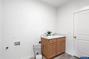 9344 Glory Ct NE, Salem, OR 97305 - Photo 20