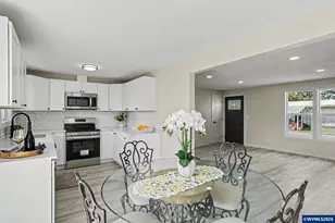 386 40th Pl SE, Salem, OR 97317 - Photo 16