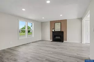 386 40th Pl SE, Salem, OR 97317 - Photo 6