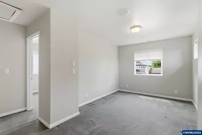 5475 Charles Wy, Eugene, OR 97402 - Photo 32