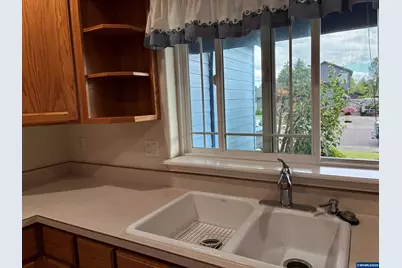 571 Hobson St, Stayton, OR 97383 - Photo 14