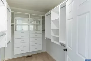 819 Monmouth Av S, Monmouth, OR 97361 - Photo 24