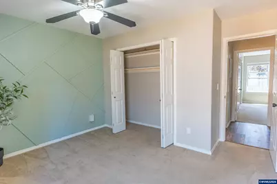 819 Monmouth Av S, Monmouth, OR 97361 - Photo 16