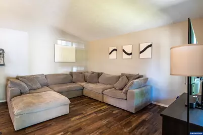 819 Monmouth Av S, Monmouth, OR 97361 - Photo 4