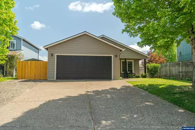 819 Monmouth Av S, Monmouth, OR 97361 - Photo 1