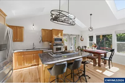 38009 Earl Ln, Corvallis, OR 97330 - Photo 16