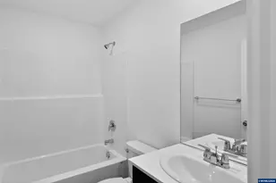 1301 Nolan Ave SE, Albany, OR 97322 - Photo 30