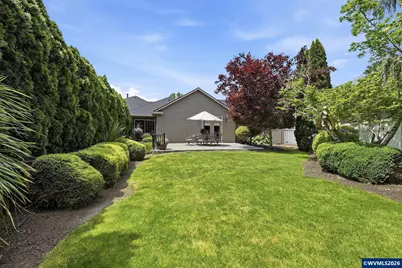 230 McLaughlin Dr, Woodburn, OR 97071 - Photo 40