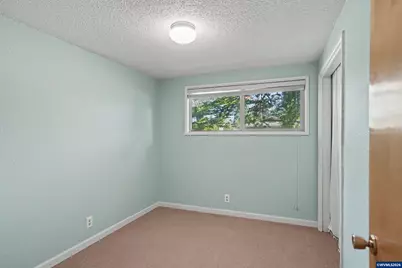 2146 Birchwood Av, Eugene, OR 97401 - Photo 20