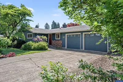 2146 Birchwood Av, Eugene, OR 97401 - Photo 2