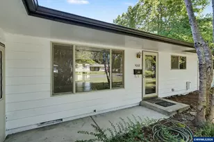 4268 Ward Dr NE, Salem, OR 97305 - Photo 4