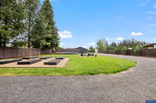 13059 Bethlehem Dr, Gervais, OR 97026 - Photo 18