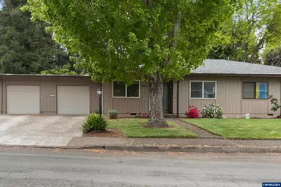 1044 Chestnut St NW, Salem, OR 97304 - Photo 2