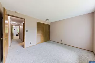 1044 Chestnut St NW, Salem, OR 97304 - Photo 16