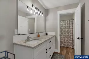 431 Grant St, Silverton, OR 97381 - Photo 30