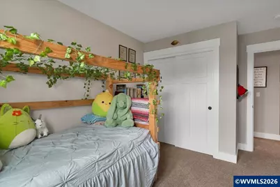 431 Grant St, Silverton, OR 97381 - Photo 32