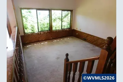 888 Meadows Ln SE, Jefferson, OR 97352 - Photo 12