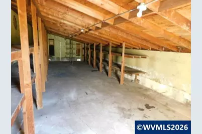 888 Meadows Ln SE, Jefferson, OR 97352 - Photo 32