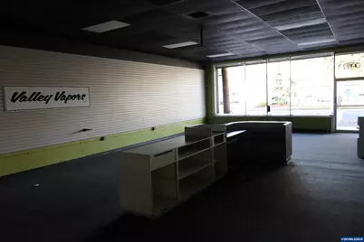 1071 Commercial St SE #1071, Salem, OR 97302 - Photo 10