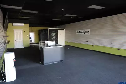 1071 Commercial St SE #1071, Salem, OR 97302 - Photo 6