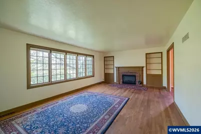 1960 East Nob Hill St SE, Salem, OR 97302 - Photo 10