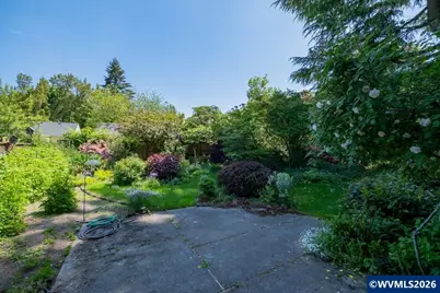 1960 East Nob Hill St SE, Salem, OR 97302 - Photo 42
