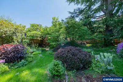 1960 East Nob Hill St SE, Salem, OR 97302 - Photo 44