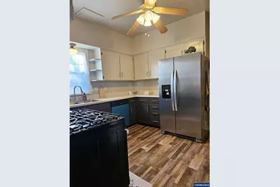 820 SW 5th St, Corvallis, OR 97333 - Photo 8