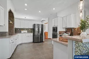 14055 Dallas Coast Hwy, Dallas, OR 97338 - Photo 38