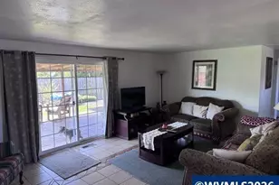 1270 Pine Ct, Independence, OR 97351 - Photo 6