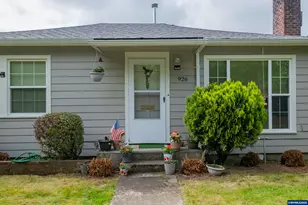 926 11th Av SW, Albany, OR 97321 - Photo 4