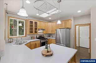 740 Gray Pine St, Lyons, OR 97358 - Photo 14