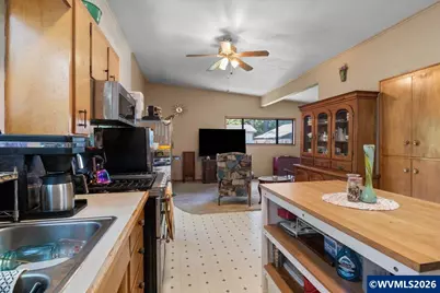 1036 23rd Av SE, Albany, OR 97322 - Photo 18