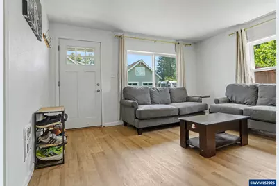 240 Thorpe St, Independence, OR 97351 - Photo 8